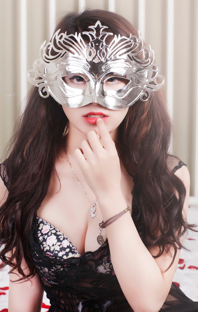 Những hot girl có thân hình nóng bỏng nhất | 